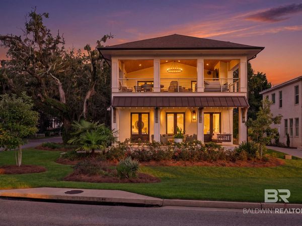 401 S Mobile Street, Fairhope, AL 36532