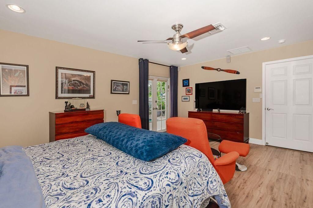 3040 NW 7th Street, Fort Lauderdale, FL 33311 Photo