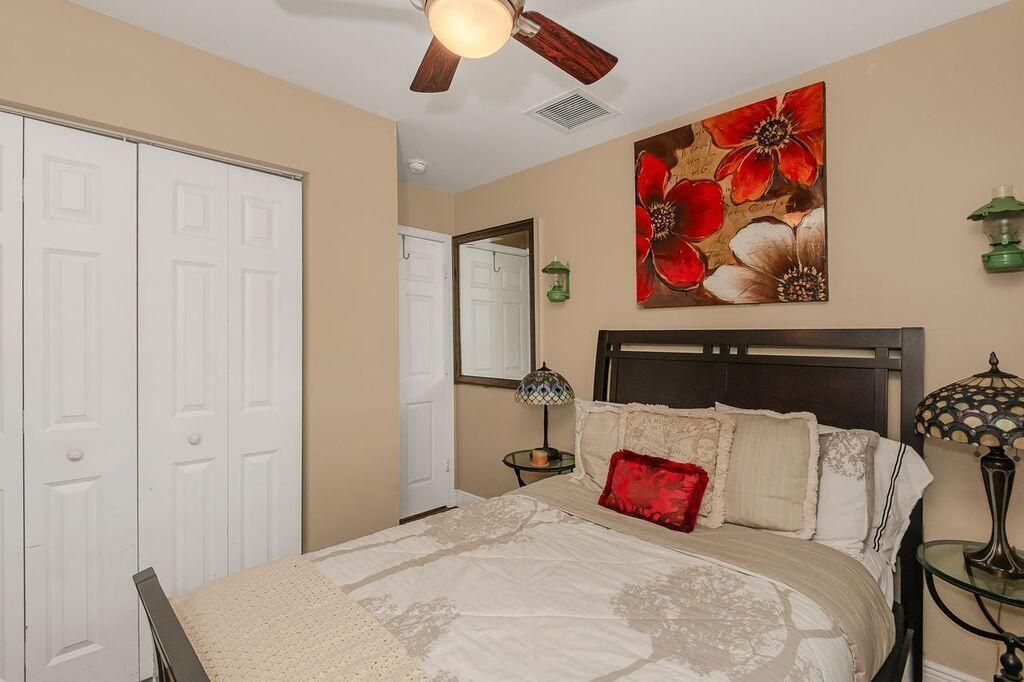 3040 NW 7th Street, Fort Lauderdale, FL 33311 Photo