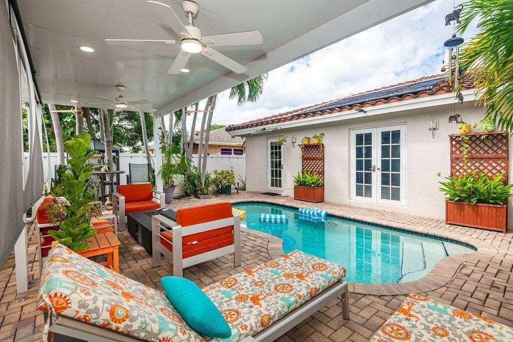 3040 NW 7th Street, Fort Lauderdale, FL 33311 Photo