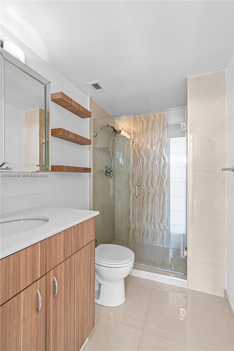 7441 Wayne Ave , Unit 10K, Miami Beach, FL 33141 Photo