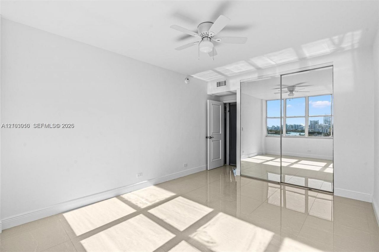 7441 Wayne Ave , Unit 10K, Miami Beach, FL 33141 Photo
