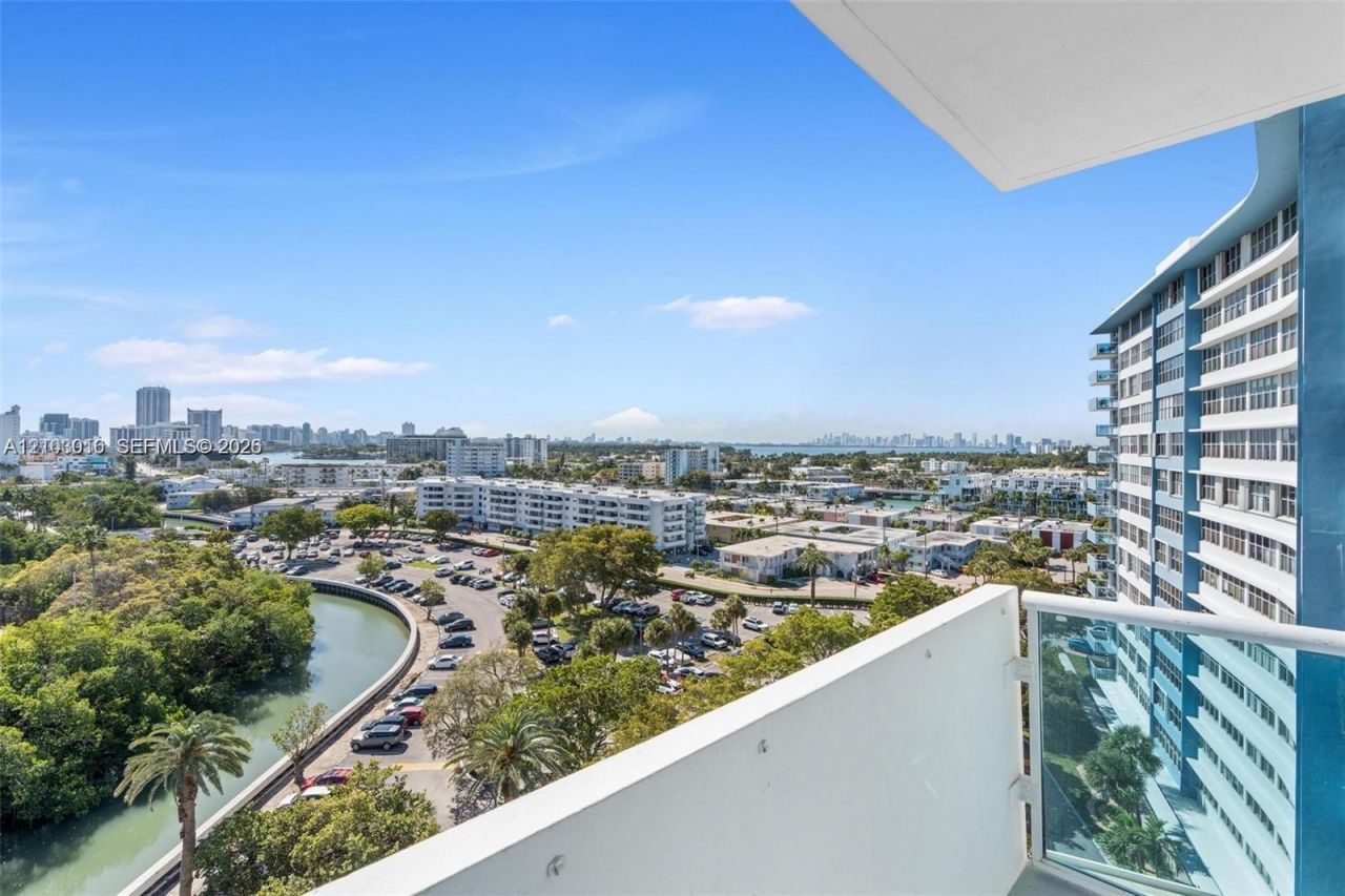 7441 Wayne Ave , Unit 10K, Miami Beach, FL 33141 Photo