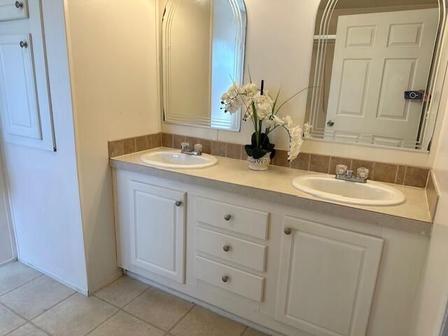 11941 Watergate Circle, Watergate, FL 33428 Photo