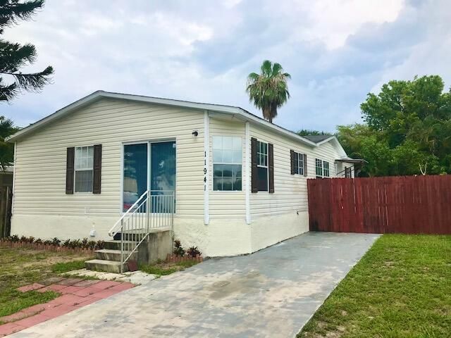 11941 Watergate Circle, Watergate, FL 33428 Photo
