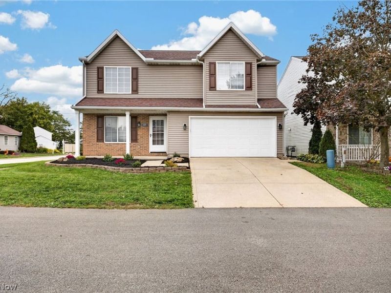 1115 Oxford Circle, Akron, OH 44312 Photo 1