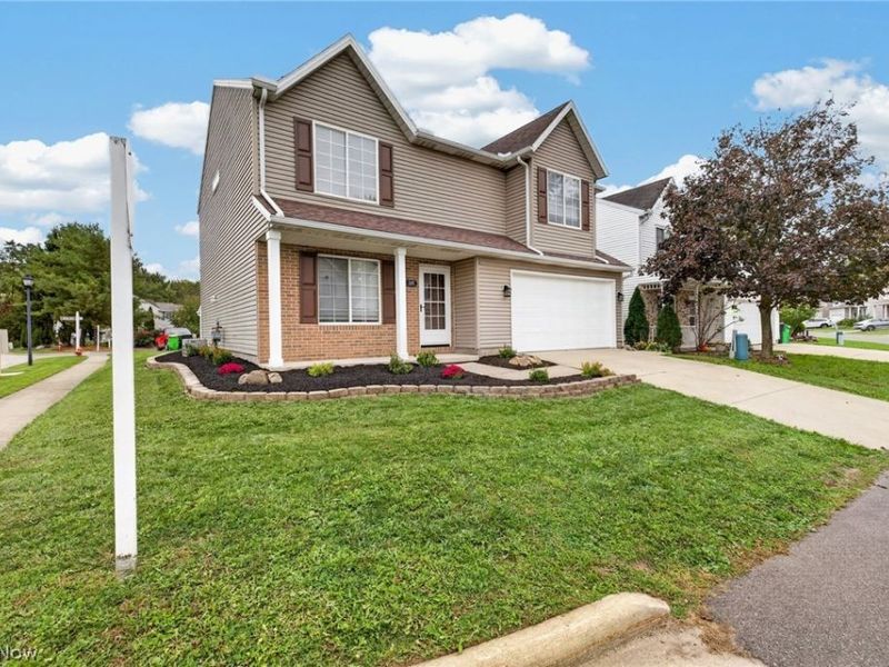 1115 Oxford Circle, Akron, OH 44312 Photo 3