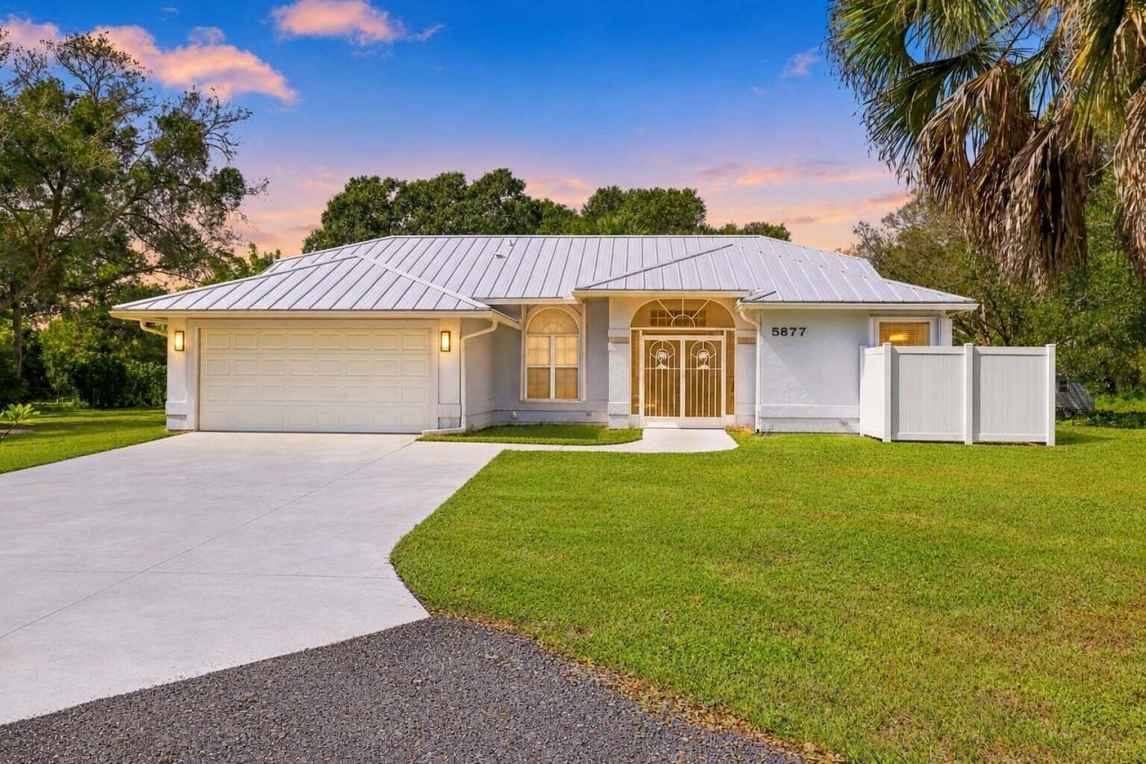 5877 Clydesdale Lane, Fort Pierce, FL 34987 Photo
