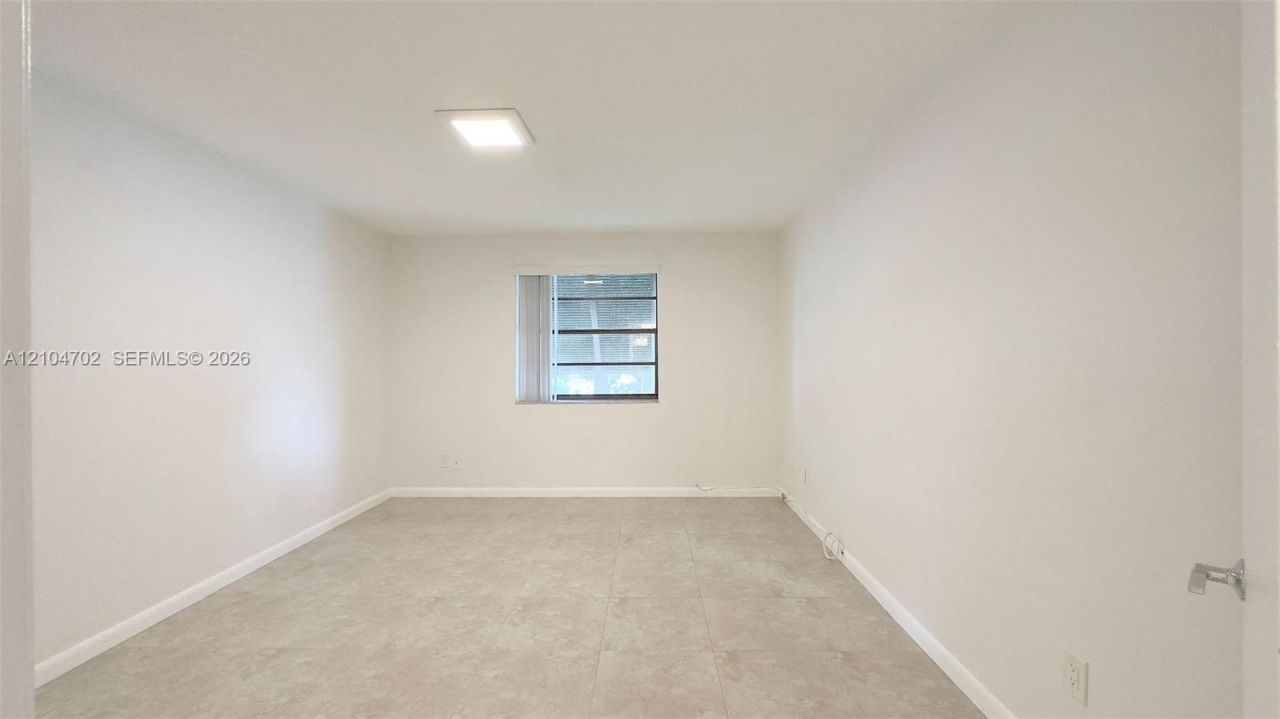 7905 SW 86th St , Unit #628, Miami, FL 33143 Photo