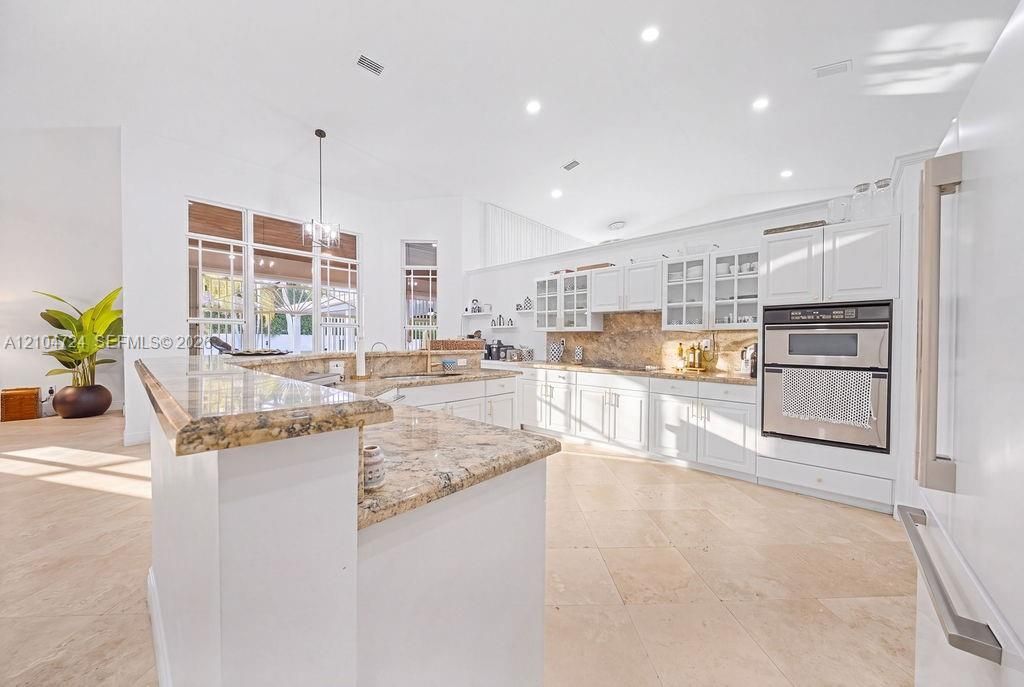 5750 SW 67th Ave , Miami, FL 33143 Photo