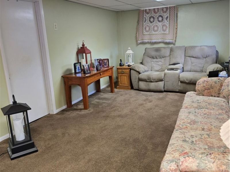 10004 Mccallum Avenue NE, Alliance, OH 44601 Photo 25