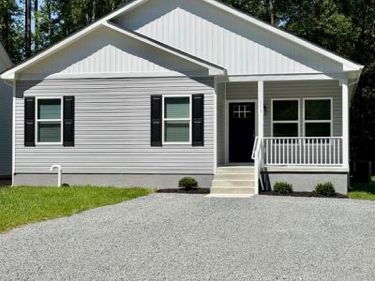 119 MERGANSER STREET , MONTROSS, VA 22520