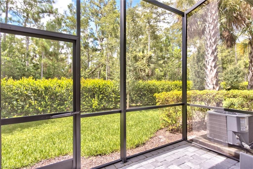 7384 Rockefeller Dr , Naples, FL 34119 Photo