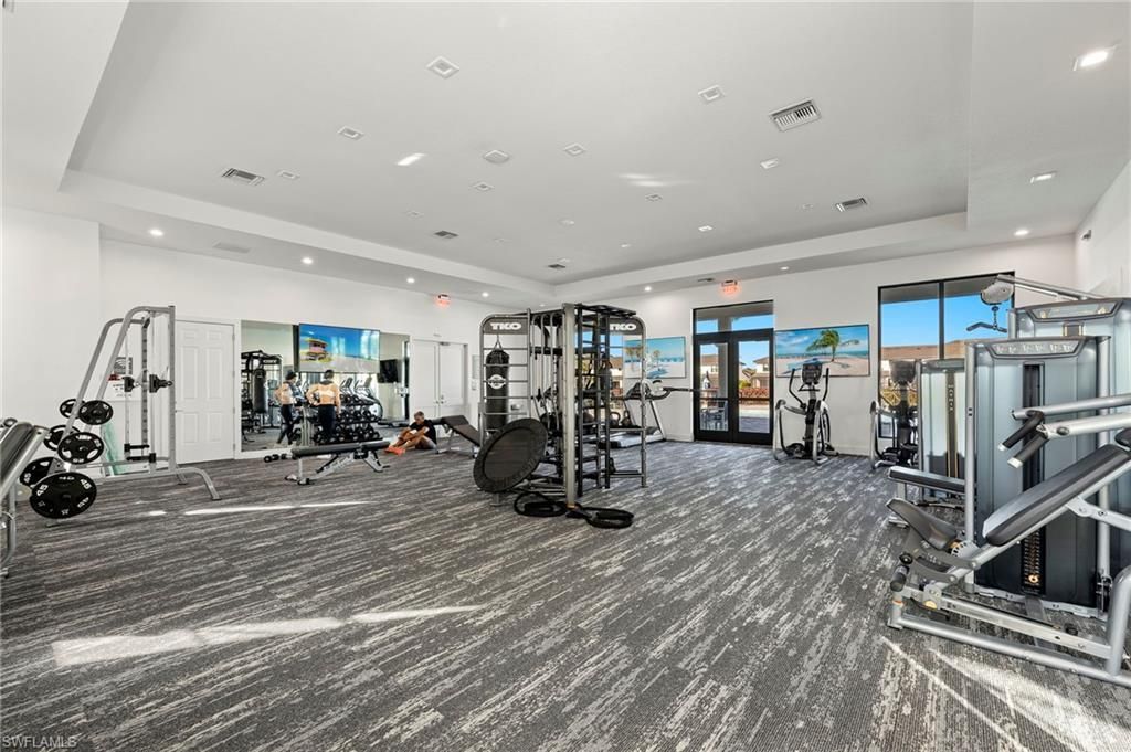 7384 Rockefeller Dr , Naples, FL 34119 Photo