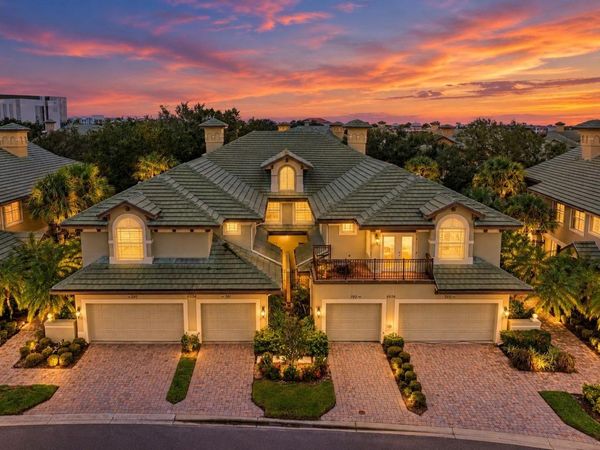 6536 MOORINGS POINT CIRCLE , Unit 101, LAKEWOOD RANCH, FL 34202
