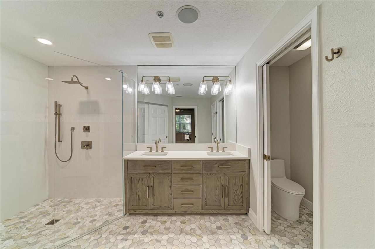 6536 Moorings Point Circle, Unit 101, Lakewood Ranch, FL 34202 Photo