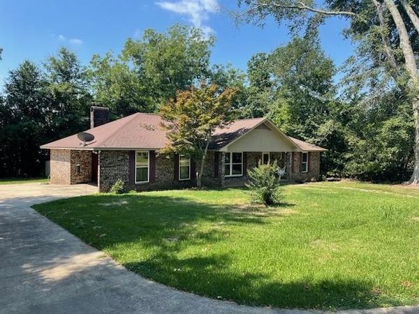 104 Ratliff Drive, Tylertown, MS 39667
