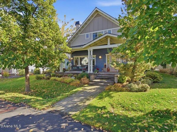 3270 N Waterwood Ln , Coeur d'Alene, ID 83814