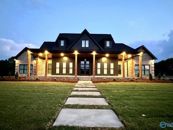 20692 Jeremiah Lane, Athens, AL 35611