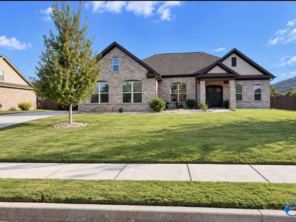 4504 Gresham Lane, Owens Cross Roads, AL 35763