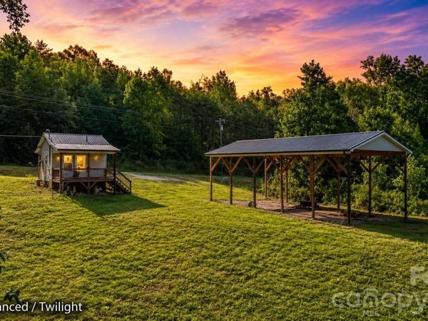 1776 Brown Chapel Road , Catawba, NC 28609