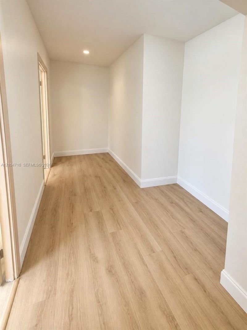 712 NE 26th Ave , Unit 712, Hallandale Beach, FL 33009 Photo