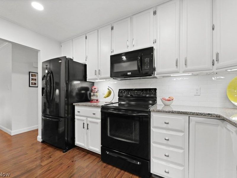 2802 Blenheim Avenue, Alliance, OH 44601 Photo 5