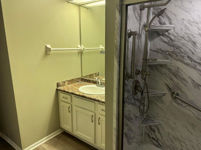 6486 Reflections Drive, Unit A, Dublin, OH 43017 Photo 8