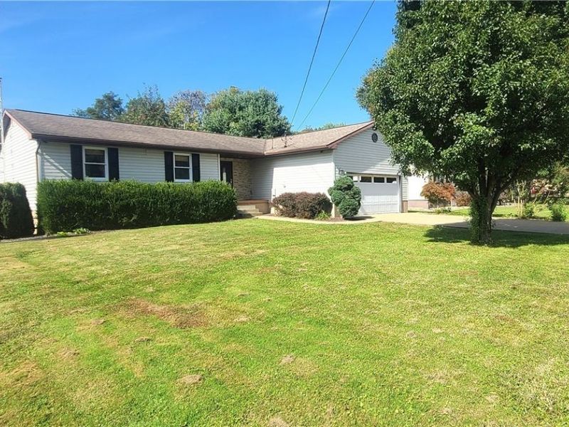 813 Barclay Street, Belpre, OH 45714 Photo 3