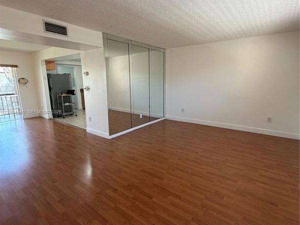 8401 SW 107th Ave, Unit 318E, Miami, FL 33173