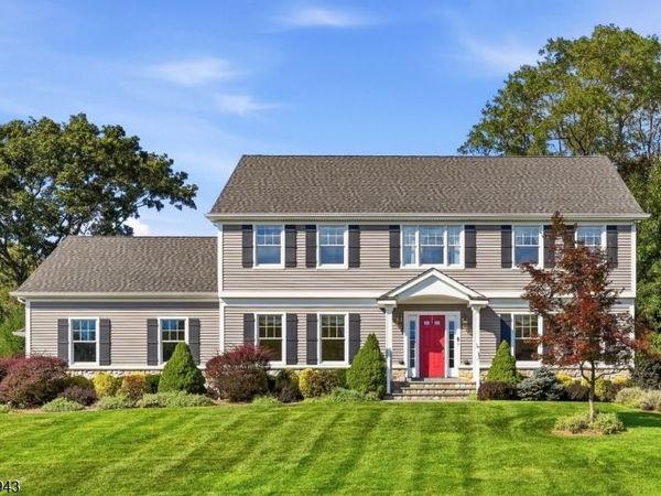 31 Graham Ave, North Haledon, NJ 07508