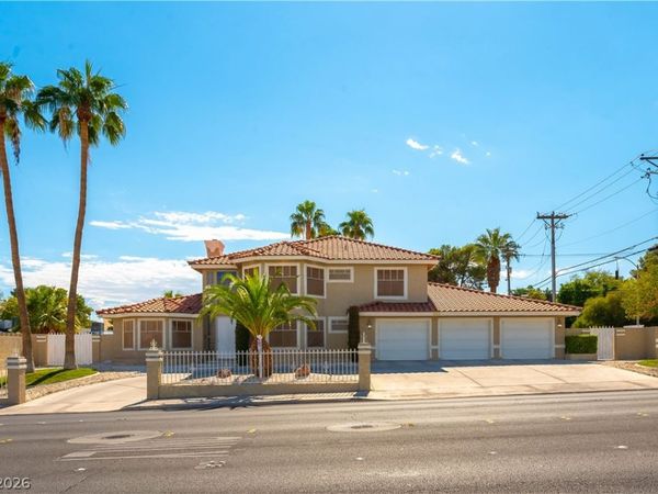 3013 W Oakey Boulevard, Las Vegas, NV 89102