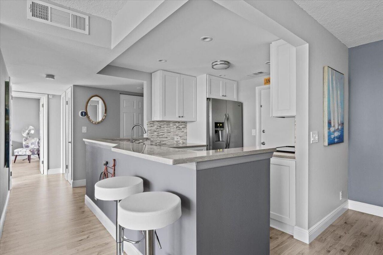 630 Ocean Drive, Unit 407, Juno Beach, FL 33408 Photo