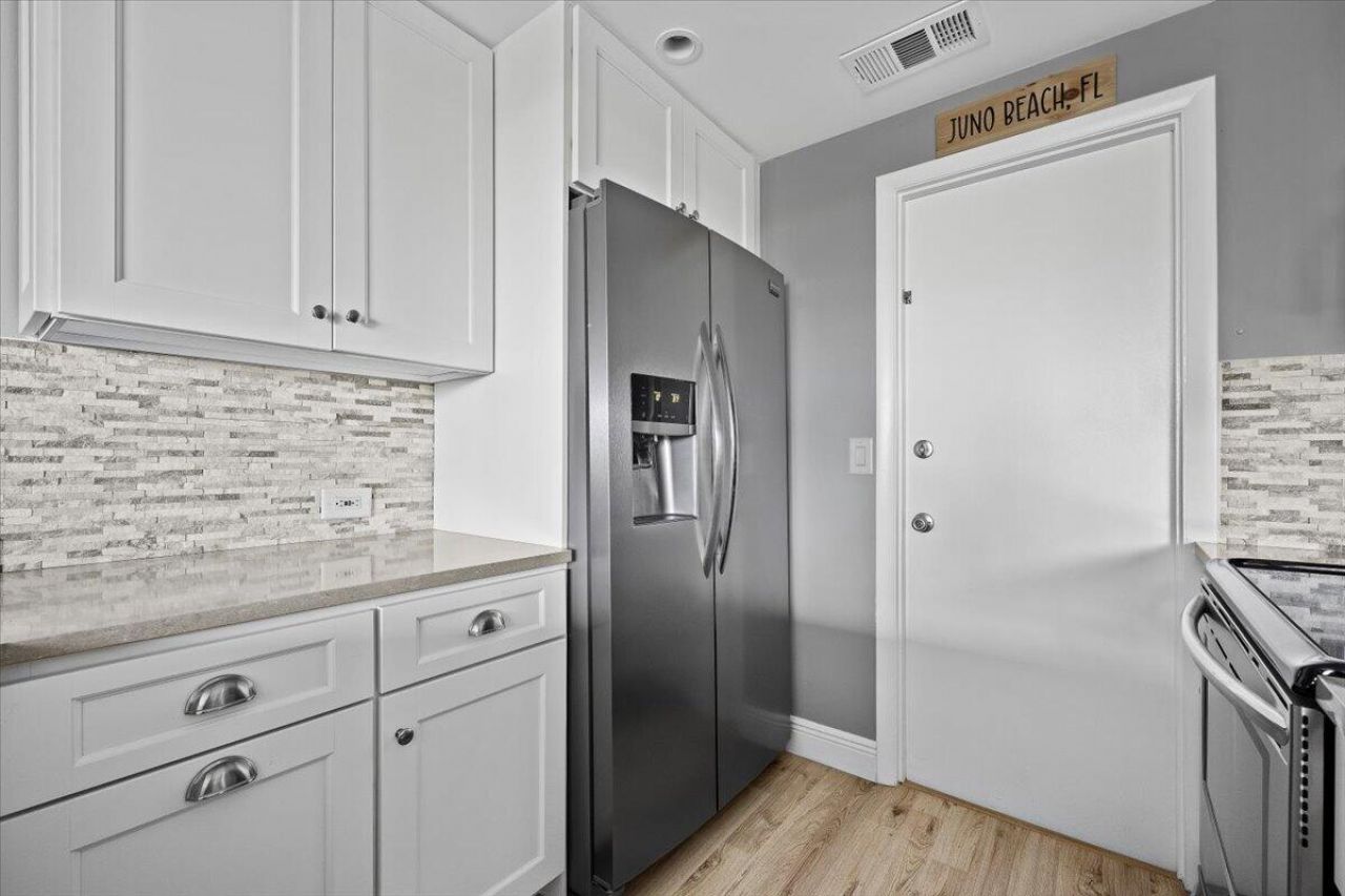 630 Ocean Drive, Unit 407, Juno Beach, FL 33408 Photo