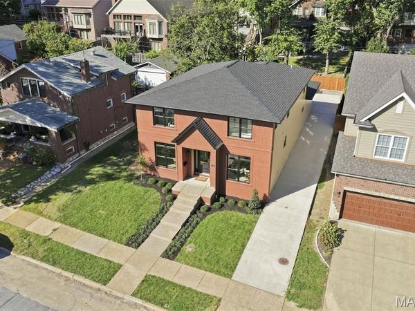 7449 Washington Avenue , University City, MO 63130