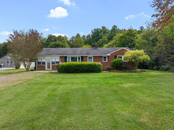 4019 Franklin ST , Rocky Mount, VA 24151