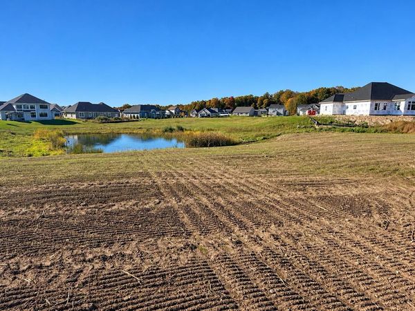 1019 PLEASANT VALLEY ROAD, Unit 1020 Candl, Grafton, WI 53024