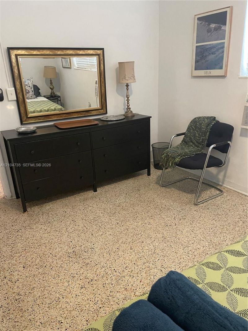 1635 SW 6th St , Unit 3, Miami, FL 33135 Photo