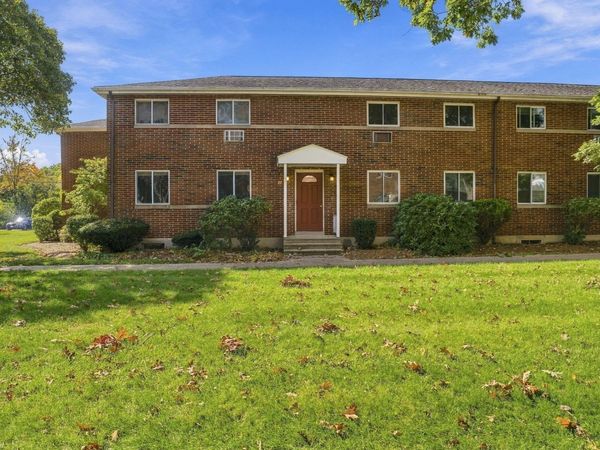31 Wilson Dr, Unit 31, Framingham, MA 01702