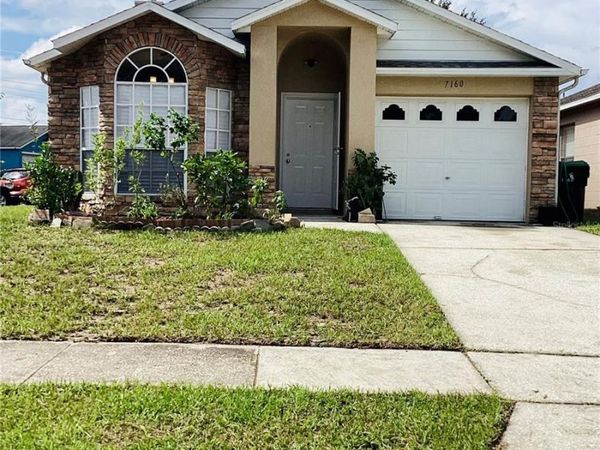 7160 EDGEWATER SHORES COURT , ORLANDO, FL 32810