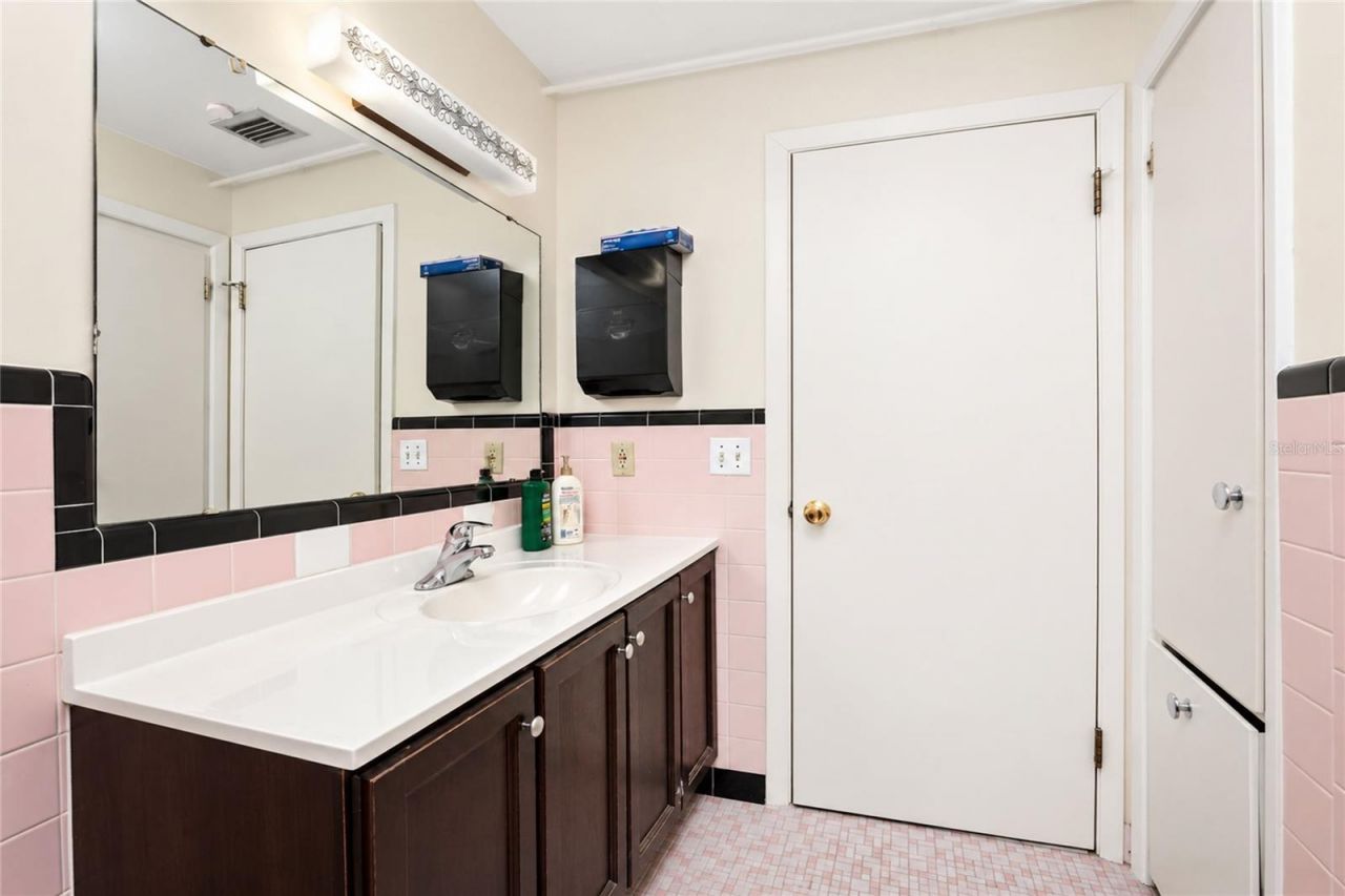 24438 And 24450 Harborview Road , Port Charlotte, FL 33980 Photo