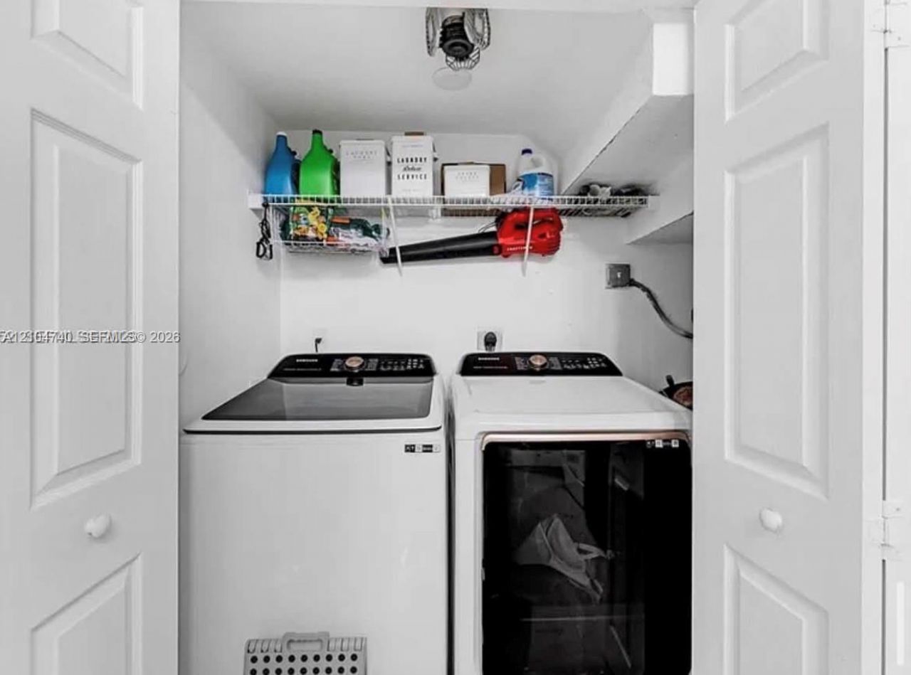 1687 SE 30th St , Homestead, FL 33035 Photo