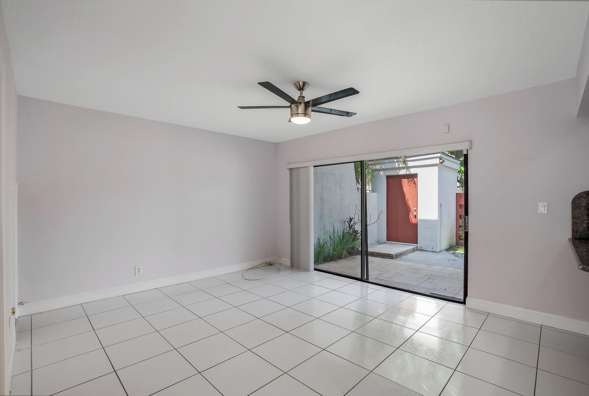 3015 Oaktree Lane, Unit 277, Hollywood, FL 33021 Photo