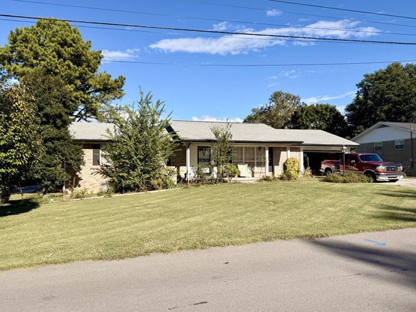 800 Drinnon Drive, Morristown, TN 37814