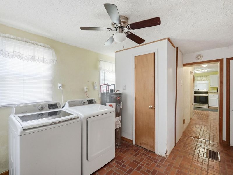 7570 Troy Road, Springfield, OH 45502 Photo 26