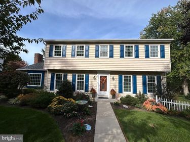 598 ENSMINGER DRIVE, YORK, PA 17407