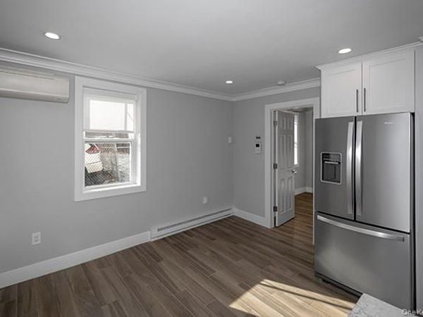 37-5 New York Avenue , Unit 37-5, Huntington, NY 11743