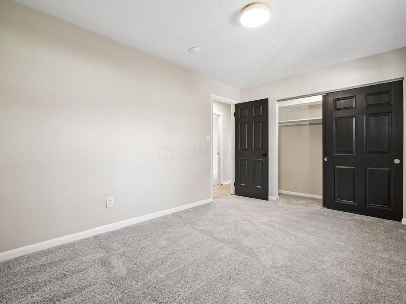 3186 Valleywood Drive, Columbus, OH 43223 Photo 24