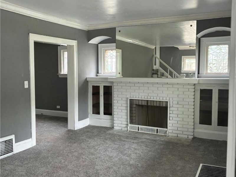 3586 E 112th Street, Cleveland, OH 44105 Photo 4