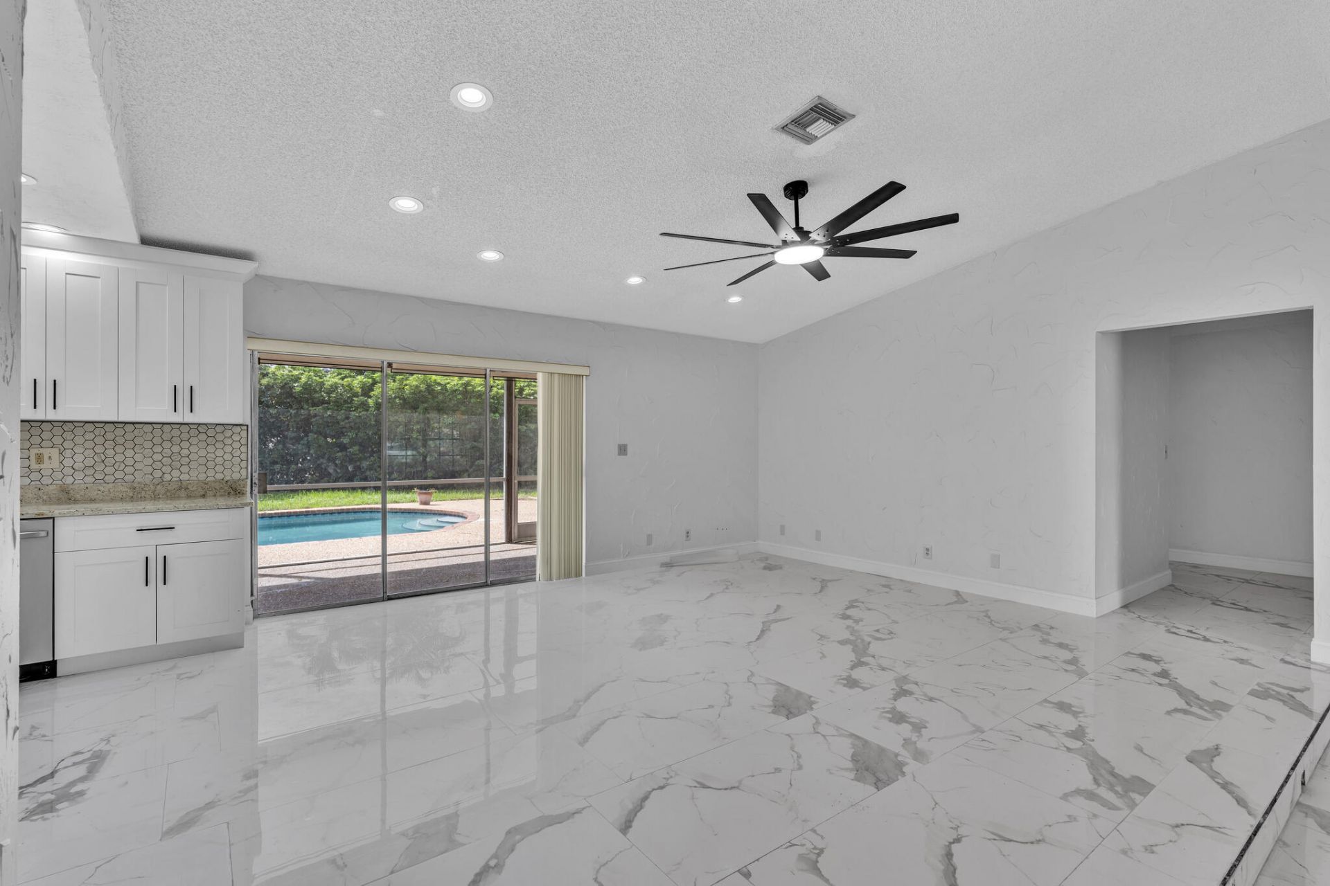 8866 NW 2nd Place, Coral Springs, FL 33071 Photo